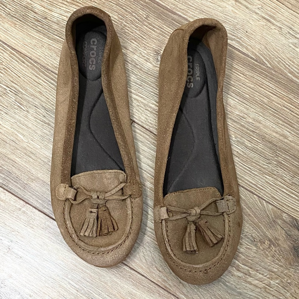 Crocs women’s brown moccasin slip on shoes
